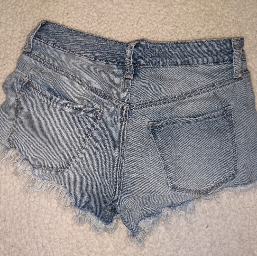 High Rise Shorts - Picture 2 of 5